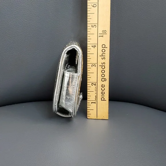 Vintage Whiting and Davis dual lipstick holder - Picture 2 of 4